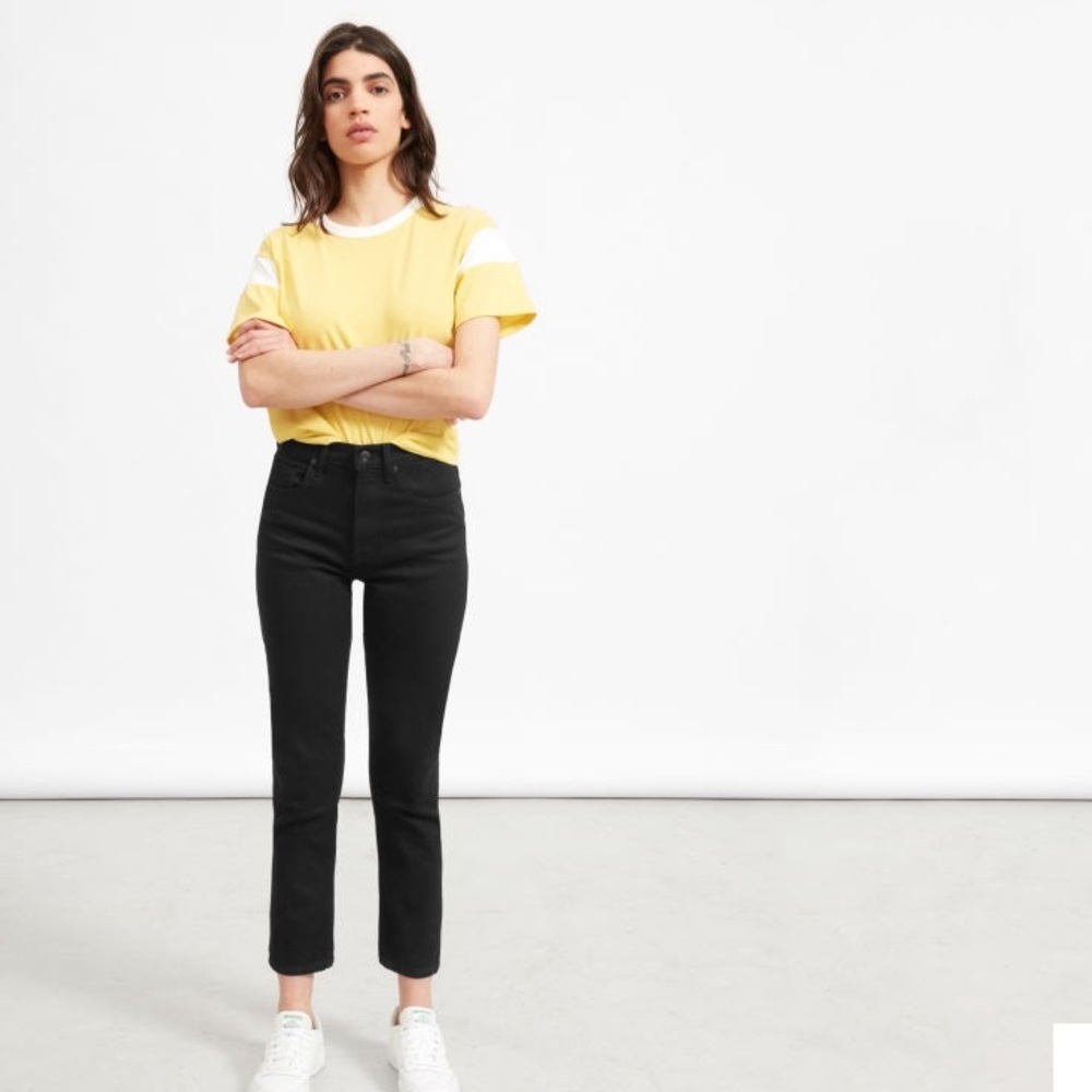Everlane Cheeky Straight Jean in Black